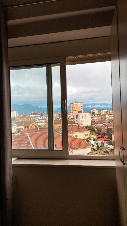Lando Apartment Shkodër Esterno foto